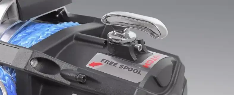 Ślizg i lina syntetyczna