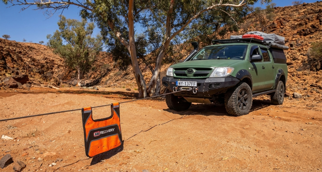 Zastosowanie tłumika liny wyciągarki w terenie